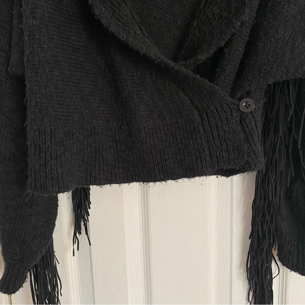 Wildfox Fringe Marishka Cardigan Cotton Rich Knit Sweater Small Black
